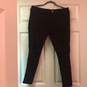 Black Distressed Skinny American Eagle Jeans
